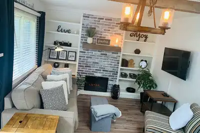 Image de Private Charming House Niagara Falls🩵🏡