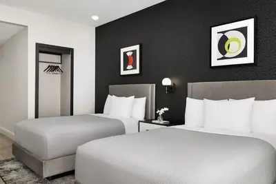 Image de Double Queen Room In The Heart Of Nyc! Pet-Friendly, Onsite Restaurants & Bar