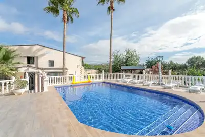 Villa 'Favorita' avec piscine privée, Wi-Fi et climatisation