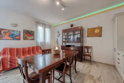 Appartement 'Anghelos - Cagginara' avec terrasse partagée, Wi-Fi et climatisation
