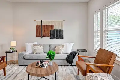 Image de Central Htx Apt: Free Wi-Fi, A/C, Full Kitchen, Near Top Attractions.