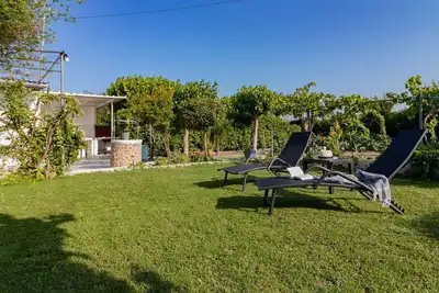 Image de Beachside Apartment-1 next to beautiful Afandou Beach!