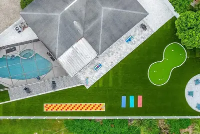 Image de Saint Pete Beach•Heated Pool•Mini Golf•Fire Pit