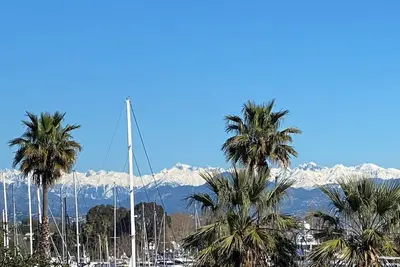 Image de Nouveau: Appartement avec climatisation proche du port et de la vieille ville