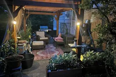 Image de Amazing Large Private Studio! +