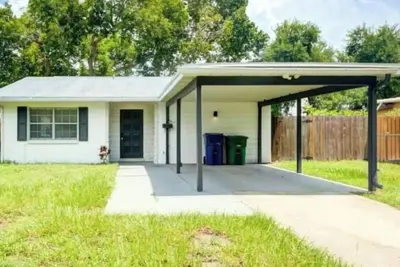 Image de Charming 3-bedroom house with Ac and WiFi in Tampa
