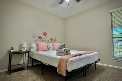 Image de 2-bedroom apartment in enchanting Sherman with Ac, WiFi