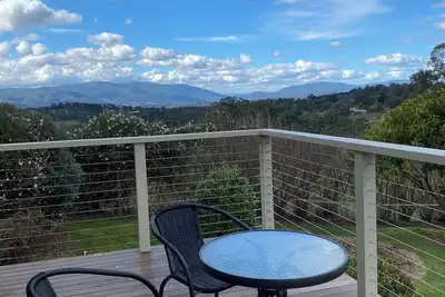 Image de Cherry Haven farmhouse overlooking Yarra Valley
