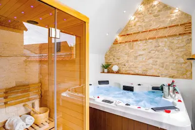 Image de Escapade au Cocon des Plaisirs Secrets Spa & Sauna