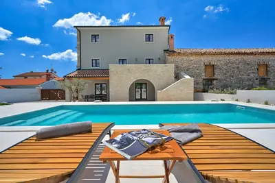 Villa Vitassi\nCharming 4-bedroom villa with a private pool located in Pula.