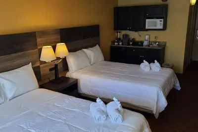 Image de La12 Wonderful condo on the beach + pool + Hot tub