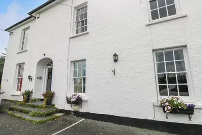 Image de Bay View Apartment, family friendly, with a garden in Tenby