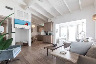Image de 53 Premium - Luxury & Leisure - Elegant One-Bedroom Villa in Siesta Key Paradise