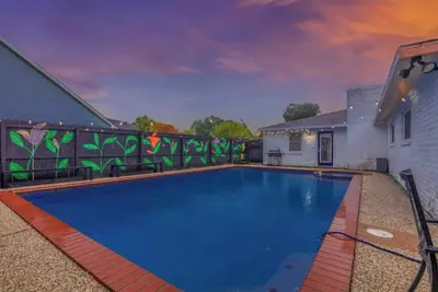 Image de Stylish Boho Home-5Brs- amazing Pool-Patio- 2tvs- DeerPark