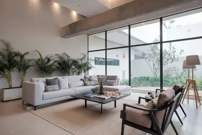 Image de Clubhouse studio apartment with parking