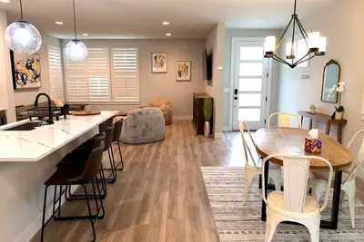 Image de Cozy New Build Home in Aurora!