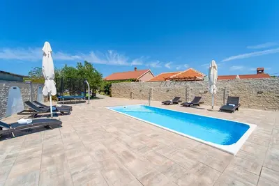 Image de Villa Jadran - Trois Chambres Villa, Couchages 7