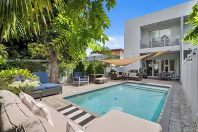 Image de Spacious 5-bedroom house Best Location