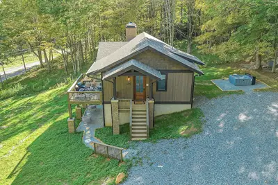 Image de Mountain Cabin Oasis: hot tub&fire pit