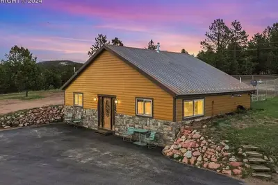 Image de Cozy and Serene Getaway in Scenic Woodland Park