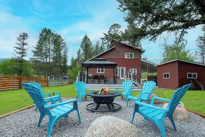 Image de Rocky Mountain Oasis B&B | Bbq, Fire Pit |