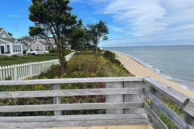 Image de Step Directly Onto Your Private Maushop Village Beach At This Seaside Townhome