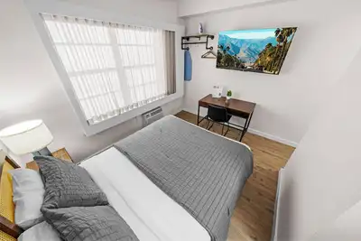 Image de Standard Queen Room: Free Beach Chairs, Parking, &  more Included