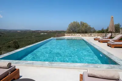 Image de Calmo Luxury Villa Iii, with Pool Tranquil Elegance