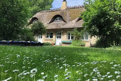 Image de Cozy thatched cottage between the Baltic Sea and Schlei with a large garden