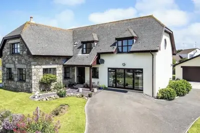 Image de Self-contained, self catering annex, 3 miles to Minack, Porthcurno, Sw Coastpath