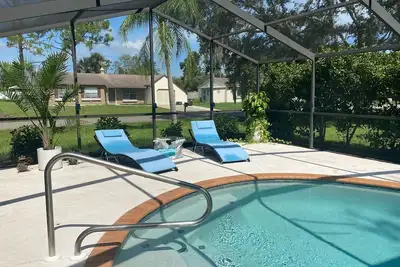 Image de \"Tropical Oasis: Your Perfect Florida Getaway\"