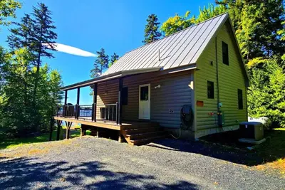 Image de Sanders Point Cabin on Wilson Pond