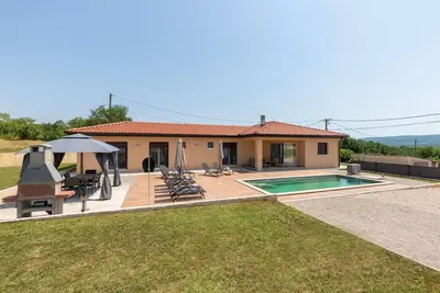 Image de Maison de vacances Labin pour 1 - 8 personnes avec 3 chambres Ă coucher - Maison de vacances