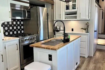 Image de Key Largo, Charming 2-bedroom Rv in Calusa Campground