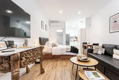 Image de \"Las Damas de Madrid 10 minutes from downtown\"