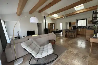 Image de Maison de village avec piscine au pied du Luberon