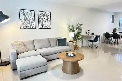 Image de Miami Design District/ Wynwood Townhome 298