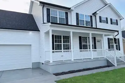 Image de Charming 2800 sq. ft 4-bedroom home with Ac and WiFi in Suffolk