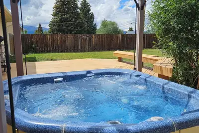 Image de Elevated Escape With Hot Tub
