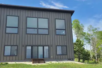 Image de Modern cabin nestled in the Black Hills National Forest. Atv, biking, relaxing!