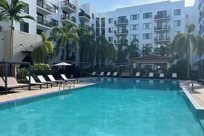 Image de Luxury Living with Resort-Style Amenities