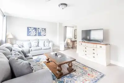Image de Cozy townhome in amazing Westerville.