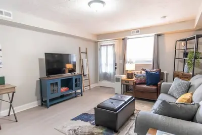 Image de Townhome in downtown Westerville, walking distance to Otterbein