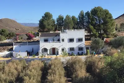Image de 3br Villa w\/ Pool - Near Almeria Beaches