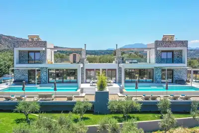 Image de Elegant Nature Villa with Private Sauna Bliss and Breathtaking Views