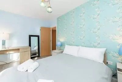 Image de 2 Beds | Central Fully Equipped Apartment