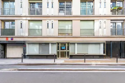 Image de Stylish 1bd Flat w/Patio — rue des Petites Écuries