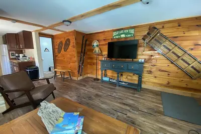 Image de Charming 1-bedroom apartment with WiFi and Ac in beautiful Indian Lake.
