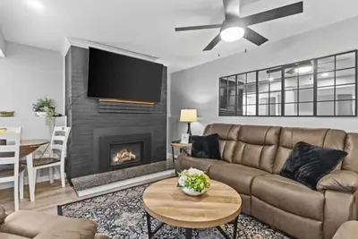 Image de 3br 1. 5ba Apt in So. Burlington