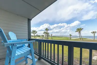 Image de Fripp Island Ocean Front, Walk to the Beach, Private Pool - Tidewater Shoals